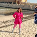 Layali Dehrab Instagram - ‏الحياة لا تُصبح أسهل ، أنت فقط تصبح أقوى .