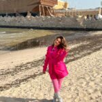 Layali Dehrab Instagram - ‏الحياة لا تُصبح أسهل ، أنت فقط تصبح أقوى .