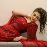Layali Dehrab Instagram - عزيز النفس ماهو انسان متكبر بس يقدر قيمه نفسه 👌 ثاني سنه على التوالي مع افخم دار ازياء بالشرق الاوسط @labourjoisie @nadimski . Special thanks for the most iconic fashion house For the lovely roses dress @labourjoisie & and thanks for the creative designer @nadimski . Dress @labourjoisie @nadimski Photographer @mq_photoshoot Stylist @dr.desho