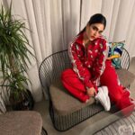 Layali Dehrab Instagram - أجمل عطايا الوقت إنسان ⁧‫#وافي‬⁩ ‏⁧‫#وأجمل‬⁩ عطايا العمر إنسان يغليك ‏مثل ⁧‫#الذهب‬⁩ معدنه يضل صافي ‏لو دار الزمن فيك ⁧‫#ماتغير‬⁩ عليك👑♥️