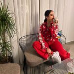 Layali Dehrab Instagram - أجمل عطايا الوقت إنسان ⁧‫#وافي‬⁩ ‏⁧‫#وأجمل‬⁩ عطايا العمر إنسان يغليك ‏مثل ⁧‫#الذهب‬⁩ معدنه يضل صافي ‏لو دار الزمن فيك ⁧‫#ماتغير‬⁩ عليك👑♥️