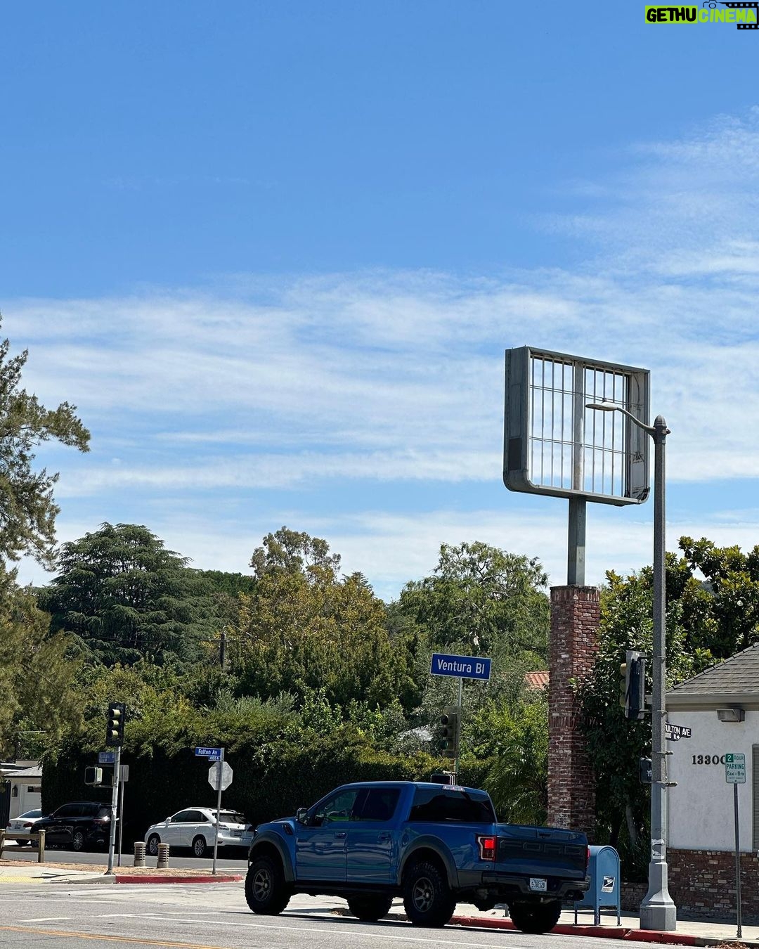 Lee Joo-young Instagram - 미국에서 만난 멕시코보다 더 멕시코 Sherman Oaks California