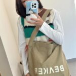 Lee Si-young Instagram - 🫶🏻 요즘 내단짝 에코백♥️♥️♥️