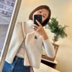 Lee Si-young Instagram - 🙈✨🫶🏻 날씨 좋구나