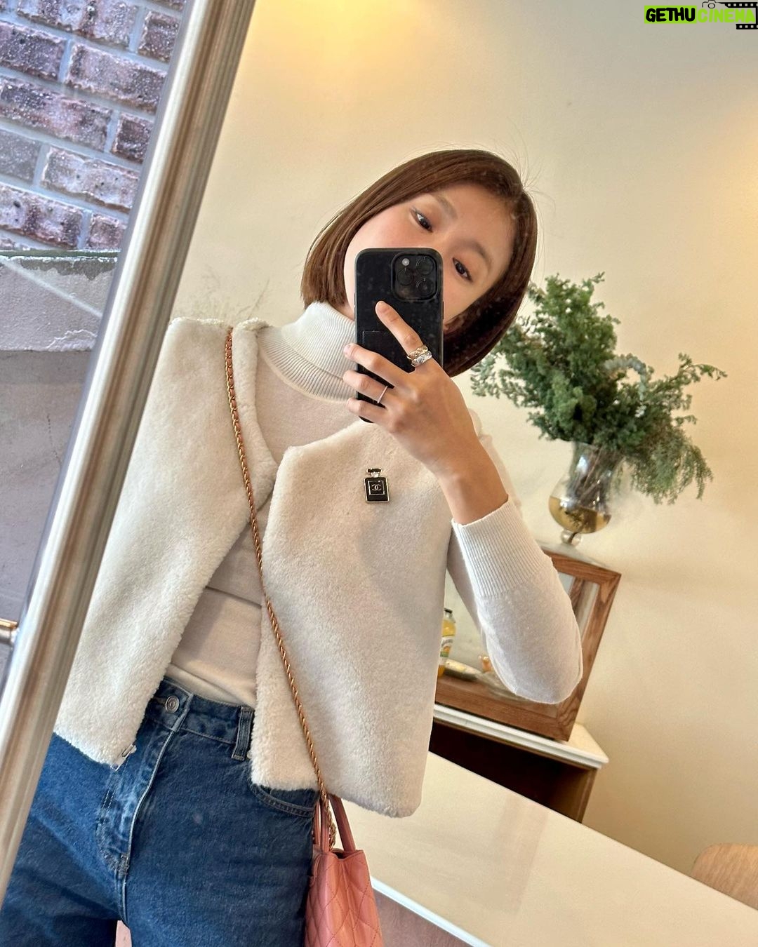 Lee Si-young Instagram - πβ¨π«Άπ» λ μ¨ μ’ꡬλ