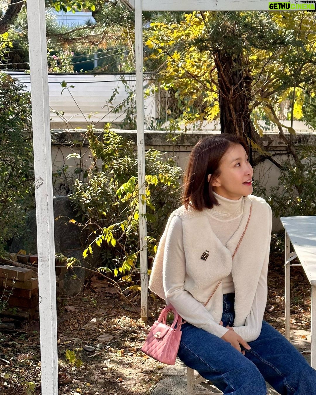 Lee Si-young Instagram - πβ¨π«Άπ» λ μ¨ μ’ꡬλ
