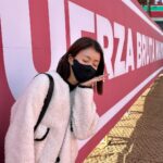 Lee Si-young Instagram - 💥 스트레스 날아가 버리네😇♥️💨