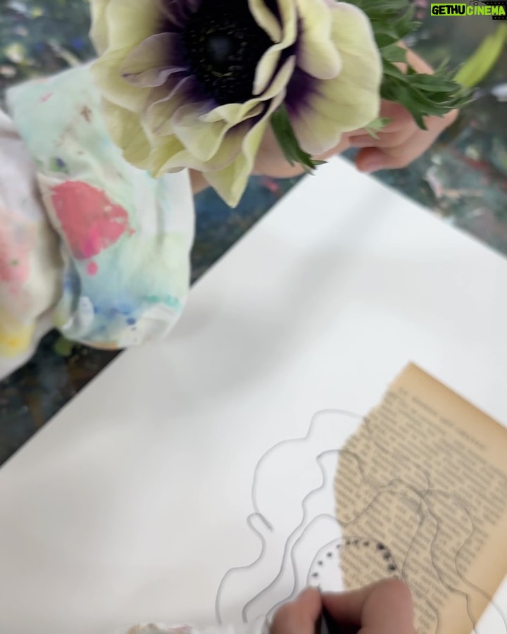 Lee Si-young Instagram - ππ μμ§ λλμ§ μμ μμΌ μ£Όκ°π λΆλ½λ€π