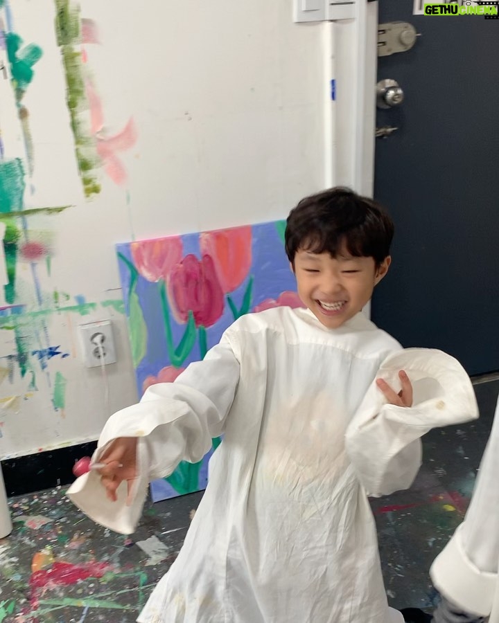 Lee Si-young Instagram - ππ μμ§ λλμ§ μμ μμΌ μ£Όκ°π λΆλ½λ€π