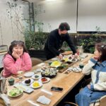 Lee Si-young Instagram - ♥️♥️♥️ 민경언니랑 귀욤지민이랑🫶🏻 영천영화에서 신년회!!!!!!!!!!💃🏻💃🏻💃🏻💃🏻💃🏻 영천영화 뜰