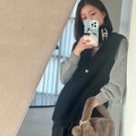 Lee Si-young Instagram - 🌼✨💛