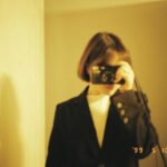 Lee Soo-hyun Instagram – 2019 . 1 . 1
올 해는 좋은 노래들로 찾아뵐게요
이제 조금만 더 기다려주세요🖤