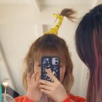 Lee Soo-hyun Instagram - 열심히 살았다 이렇게 모아보니 내 머리카락도 쉴 틈이 없었구나..! 미련없이 보내드립니다 2020년👋🏻 건강하고 즐거운 2021년 보냅시다✨
