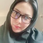 Leila Otadi Instagram - من اینطوری میرم سرکلاس آنلاین دانشگاه 😅 #mba #dba #masterofbusinessadministration #leilaotadi #مدیریت_ارشد_کسب_و_کار