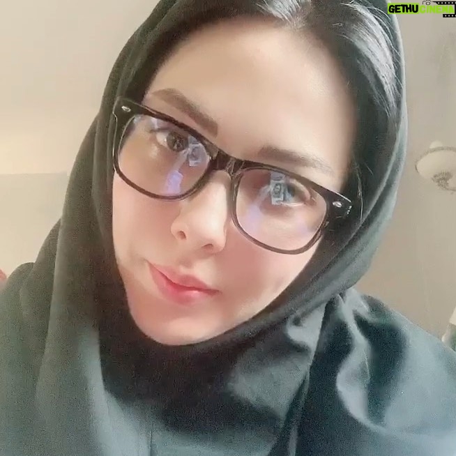 Leila Otadi - 61.8K Likes - من اینطوری میرم سرکلاس آنلاین دانشگاه 😅
#mba #dba #masterofbusinessadministration #leilaotadi #مدیریت_ارشد_کسب_و_کار