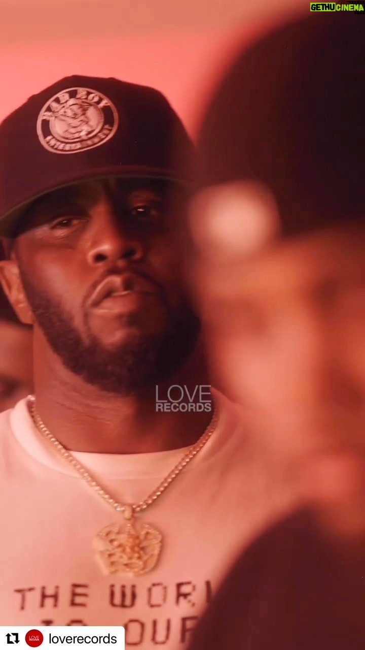 Leon G. Thomas III Instagram - Extremely blessed and honored to be apart of what the legend himself @diddy is creating with @loverecords #motown #ezmny