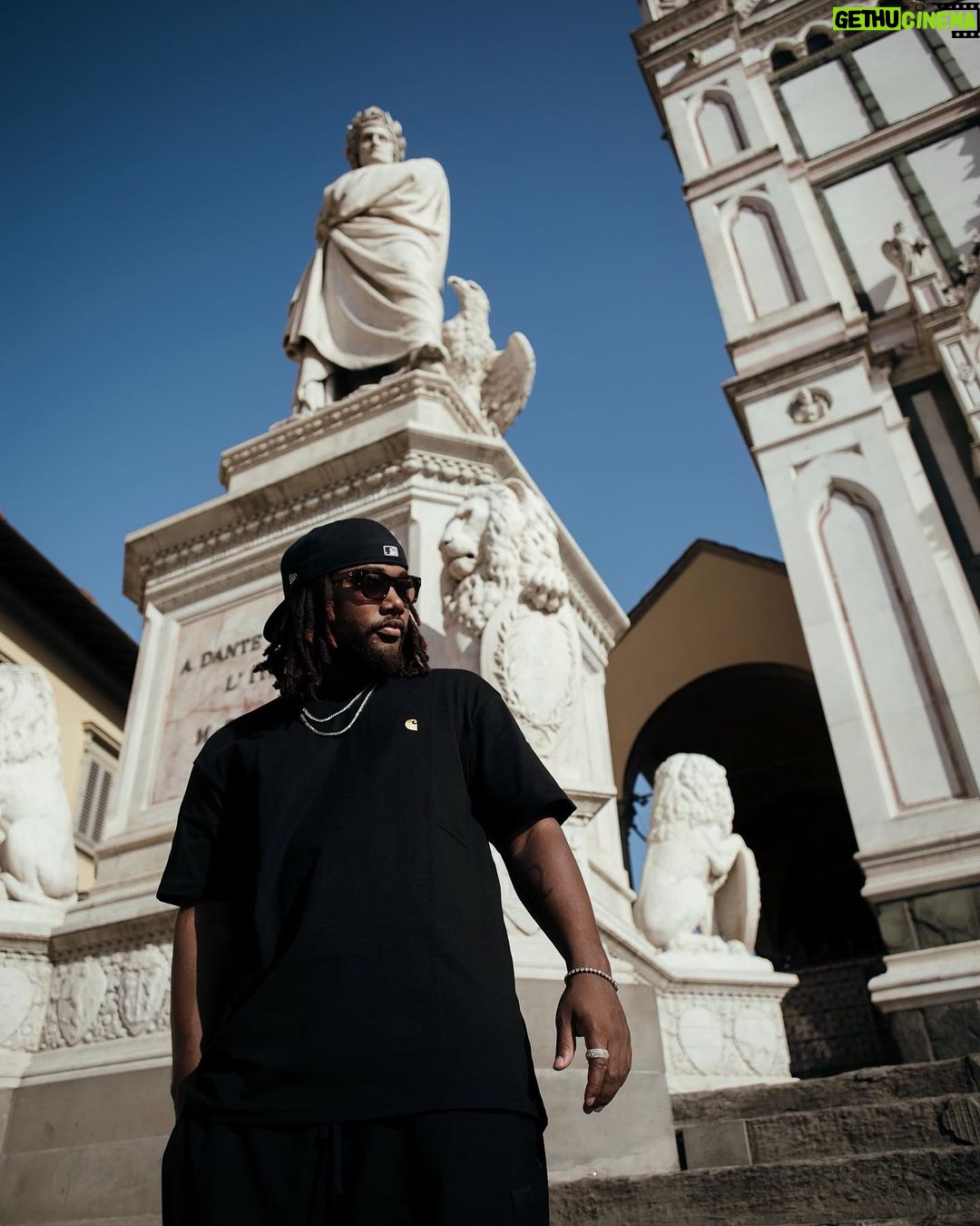 Leon G. Thomas III Instagram - This is my official farewell to Florence Italy. I really enjoyed making music and living in this wonderful city. There’s so much rich art to dive into. This is one of those trips I’ll never forget. 🙏🏾 📸 by @creationsofla Florence, Italy