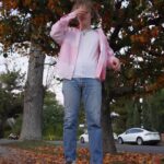 Lev Cameron Instagram - leaves falling 🍁 but we goin up 🤞🏻