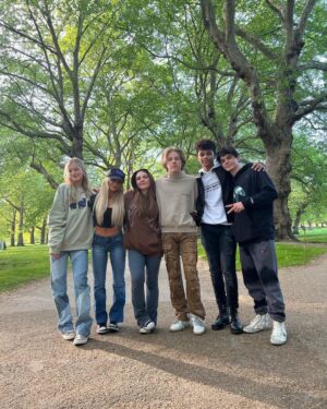 Lev Cameron Instagram - I’m in London