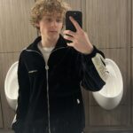 Lev Cameron Instagram - i got rich before i turned 23 like lebron james 🗣️🤞🤞