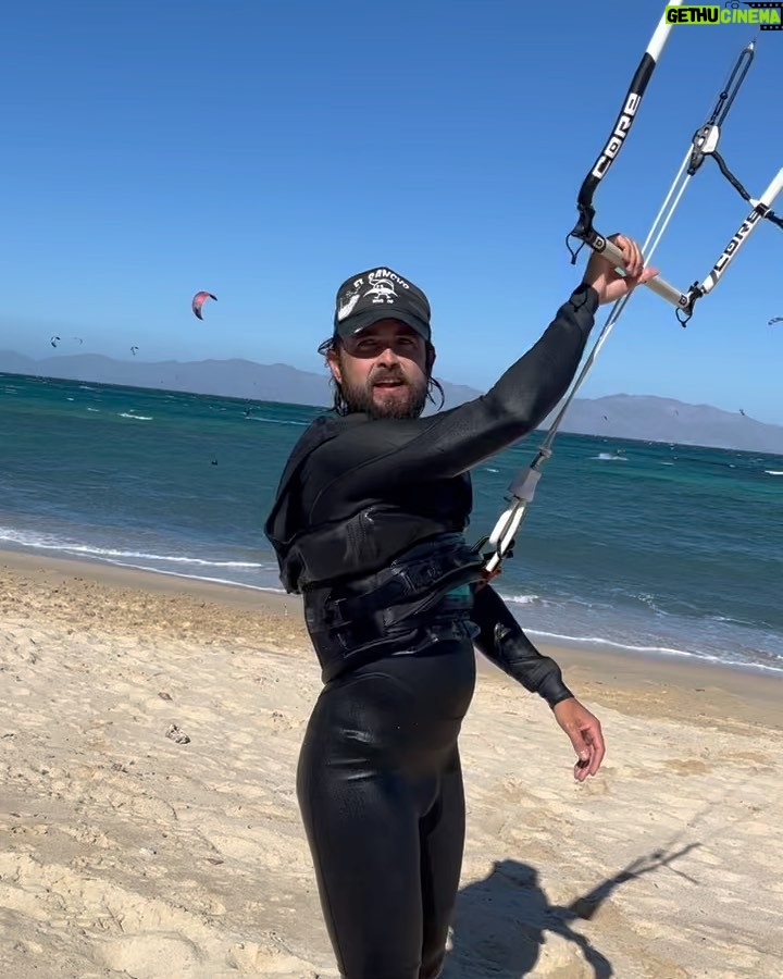 Lindsey Morgan Instagram - Baja w. The Boys @justingchatwin @shaun_sipos