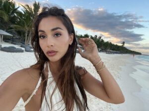Lindsey Morgan Instagram - Still on Tulum time tbh