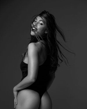 Lindsey Morgan Instagram - Birthday Suit ✨