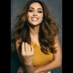 Lindsey Morgan Instagram - To get to where we want to go, We got to leave ______ behind… What are you leaving behind? Happy Lunar New Year ✨ Happy New Moon 🌙 Aquarius szn