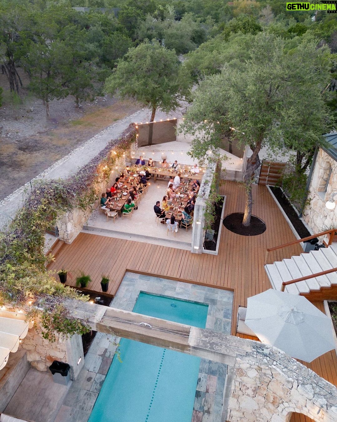 Lindsey Morgan Instagram - The Rehearsal Dinner Pt. 1 Thank you so much to all of our incredible vendors for making this the beginning of the most magical weekend 📸 @charmingimages Venue Villa Artique @feel.austin Hosted by @karenadawn Tables & chairs @lootrentals Plates & Glassware @tablemannerstx Cocktails @madremezcal Our incredible chef Meredith Shaffer Planning @hillcountrynative