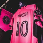 Lionel Messi Instagram - A cuartos!! 🙌 @thechampions Chase Stadium