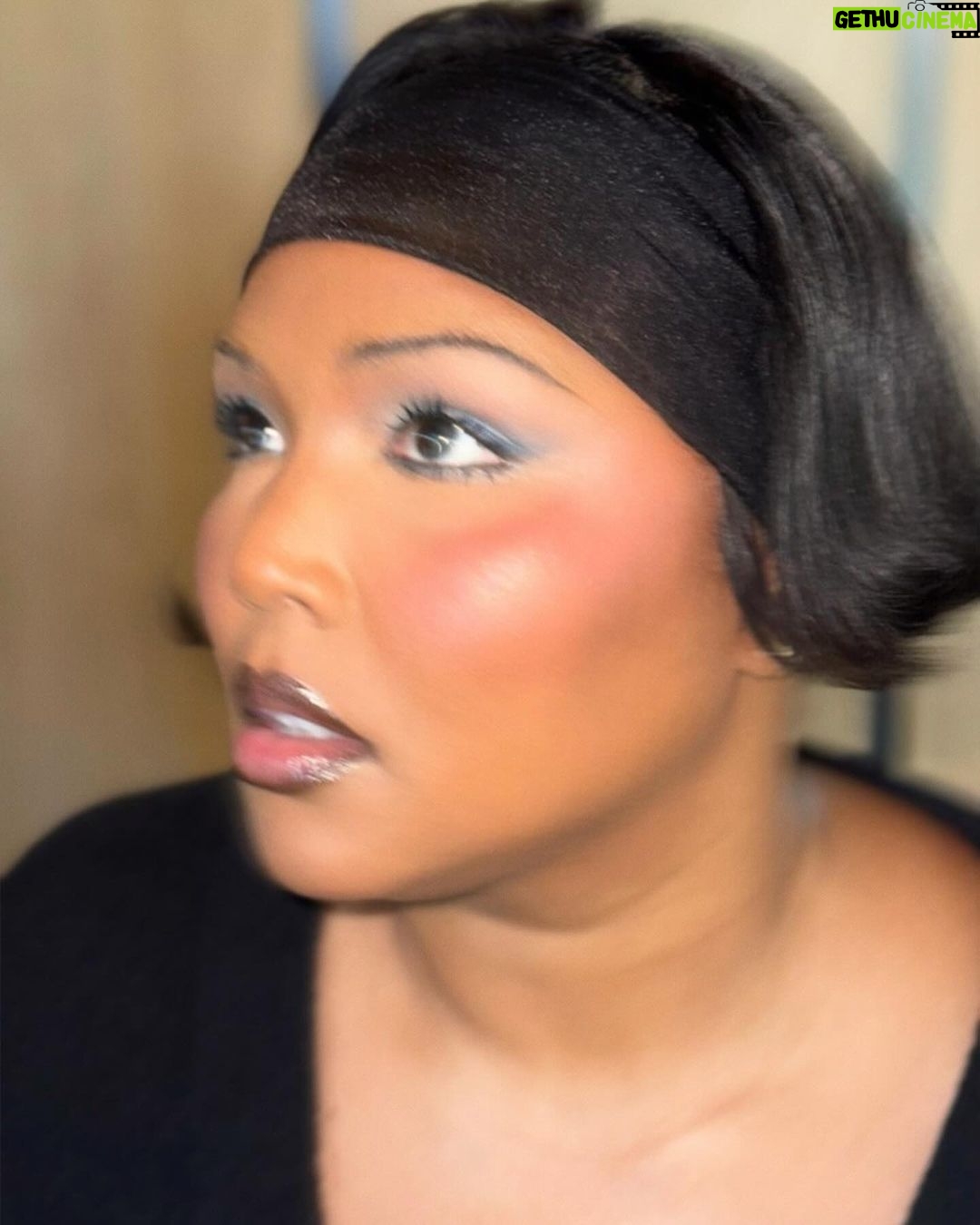 Lizzo Instagram - Just tryna go viral for being pretty 🤪