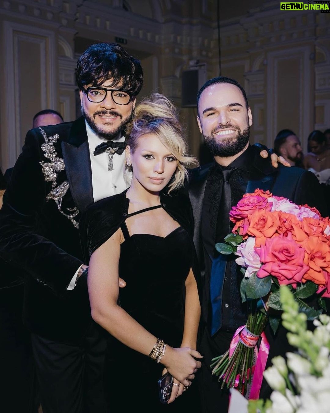 Lyudmila Chebotina Instagram - На показе нашего любимого и талантливого @arti_oganian @canach_official 🔥❤️ Это было🔥