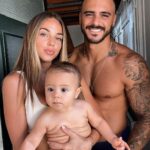 Maddy Burciaga Instagram - Après un Eté incroyable il est temps pour nous de rentrer ✈️🇦🇪🏠 Pour l’occasion j’ai décidé de faire gagner : 🎁 UN VOYAGE à DUBAI pour 2 personnes ⭐️ 5 nuits dans un hôtel 5* 🍴 Petit Dejeuner inclus 🎉 Félicitation @cloe_sm_ ❤️ Pour participer il suffit d’etre abonné à ma page et suivre @mesvacancesadubai qui va s’occuper de tout pour vous 🙏🏼 Taguer la personne de ton choix en commentaire et repartager le concours en story pour encore plus de chance lors du tirage au sort 🍀 Résultat le 27 septembre en story a 20h 🕦 Voyage valable 1 an hors dates suivantes ( 15 décembre au 10 janvier ) Bonne chance à tous ❤️ #publicité