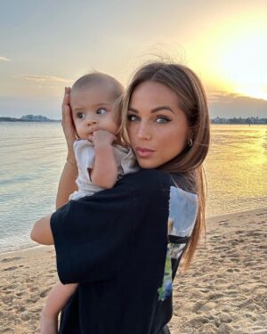 Maddy Burciaga Instagram - Week-end 🫶🏼