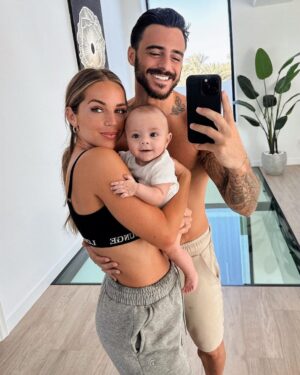 Maddy Burciaga Instagram - Family Weekend 🤍🤪