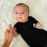 Maddy Burciaga Instagram - 2 Mois dans 2 Jours 🥺 Ça passe tellement vite… je l’aime à un point c’est indescriptible… ❤️ ce petit être a chamboule mon coeur pour toujours ❤️ Je t’aime mon fils meme si pour le moment tu ressemble plus à ton pere qu’a moi 🤣 Emirate of Dubai