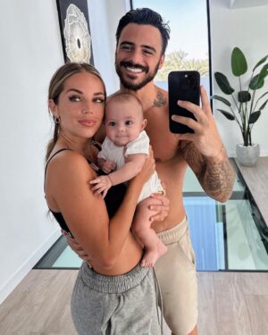Maddy Burciaga Instagram - Family Weekend 🤍🤪