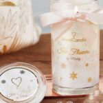 Maddy Burciaga Instagram - Maddy x Jewel Candle 🕯️ Je vous présente ma Bougie Hivernale en Co-creation avec @jewelcandlefr 🤍 Parfum de fleurs Monoi, Gardénia, Noix de Coco et Touche de Santal 🥰 A l’intérieur se trouve une paire de boucles d’oreilles en Argent 925 💎 Idée cadeau de Noël ? profitez en, elle est à -40% sur le site dans la Collection Christmas, il suffit de l’ajouter au panier pour que la réduction s’applique ♥️🎅🏼 #Publicite Paris,France