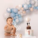 Maddy Burciaga Instagram - 30/09/2022 🥹🎂 1 an que ce petit être à chamboulé notre vie, cet amour indescriptible qu’on ressent chaque jours, notre petit bonheur, ce petit coquin qui a soufflé sa première bougie 🥹🫶🏼 Papa & Maman t’aime très fort ❤️ Joyeux anniversaire Andrea 🎂 Dubai, United Arab Emirates