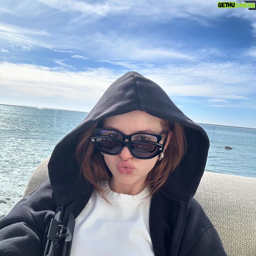 Madelaine Petsch Instagram - just girly things 🥲