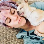 Maggie Civantos Instagram - Tito, vuela alto ❤️ …aún asimilando … es difícil sintetizar todo los sentimientos …aun escucho sus patitas caminando por la casa… …siempre me sentí muy afortunada por haberlo encontrado. Ahora solo me quedar recordar y agradecer cada segundo de los ocho años que estuvimos juntos, mi amigo y compañero de viaje. Agradecida por todo el amor que me dio, las risas, lo mucho que aprendí de él, de mi perro, de la lealtad,la paciencia, el amor y la poderosa compañía, amigo inseparable. Gracias Tito por ser tan especial! I’m so grateful for every second I have lived next to him He taught me so many beautiful things…he was an angel ❤️ Forever @tito_superdog ❤️ Descansa en paz