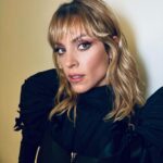 Maggie Civantos Instagram - Un placer formar parte de esta noche de cine con los @premiosforque Felicidades a tod@s, a la industria en general, que se mueve y transforma. 🙏🏻 equipo que me cuida en mis despistes y carreras por no llegar tarde… Thanks @diorbeauty @diorling1 @rebecatfigueroa Gracias @fedepouso @analocking 🖤 & @ag___urioste @guess @kuranda_agencia