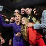 Maggie Civantos Instagram - #maestrosdeltiempot2 …tengo la suerte de formar parte de este proyecto… en esta serie documental hablamos del tiempo, el duende, el arte y la vida… un espacio donde poder expresarnos desde la honestidad y la calma… Los capítulos son hermosos, hechos con mucha sensibilidad y elegancia. Ya tenéis hasta el tercer capítulo en @movistarplus 🙏🏻 @cervezasalhambra #sinprisa Madrid, Spain