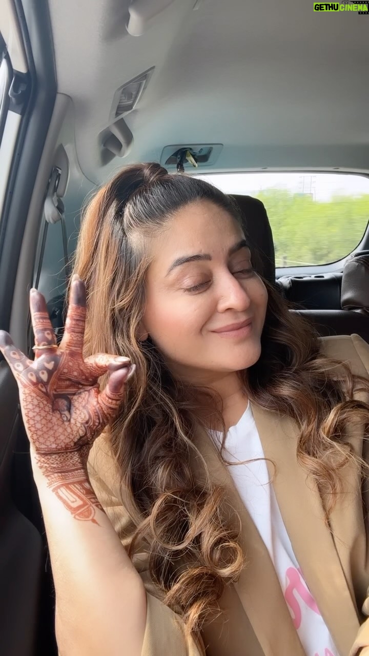 Mahhi Vij Instagram - Mein apni favourite hu 😜