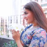 Mahhi Vij Instagram - 🌷 👗 @maheejaipur @dinky_nirh