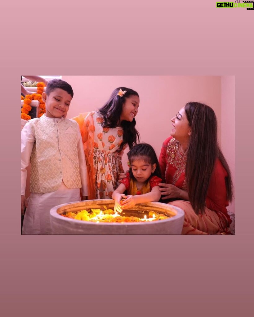 Mahhi Vij Instagram - #Incollaboration with @firstcryindia Let's light up Diwali with the brightest smiles on the faces that light up our lives. And I made it special for my lil ones with @firstcryindia's endless ethnic and festive wear collections and more. I chose this beautiful traditional Dhoti set and Gharara set for Khushi & Tara. and for Rajveer the classic kurta set to ace his Diwali in style. @firstcryindia's festive and ethnic wear collections are the best to make your kid's moments special, a dash of culture wrapped in festive feels and comfort. We create beautiful memories with each Diwali, the outfits, the sweets, diyas, and gifts! Reminding us of the warmth and traditions that define this festival. Use my code MAHHIDW50 for 50% off on Fashion and 45% off on everything else on @firstcryindia. Let's make this Diwali truly special! 🪔 #firstcrywalidiwali23 #firstcrywaliDiwali #firstcryindia #firstcry #FussNowAtFirstcry #firstcryfashion #kidsfashion