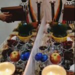 Mahnaz Afshar Instagram – 🙏
تا بگویم که چه کشفم شد از این سیر و سلوک
به در صومعه با بربط و پیمانه روم

آشنایان ره عشق گرم خون بخورند
ناکسم گر به شکایت سوی بیگانه روم 
#حافظ
پیشاپیش نوروز مبارک و پیروز باشه عزیزانم
به امید پیروزی نور بر تاریکی
#نوروز
💙
At the beginning of spring, when nature is reborn, we Iranians have our New Year 
I wish everyone all the best.
#happynowruz