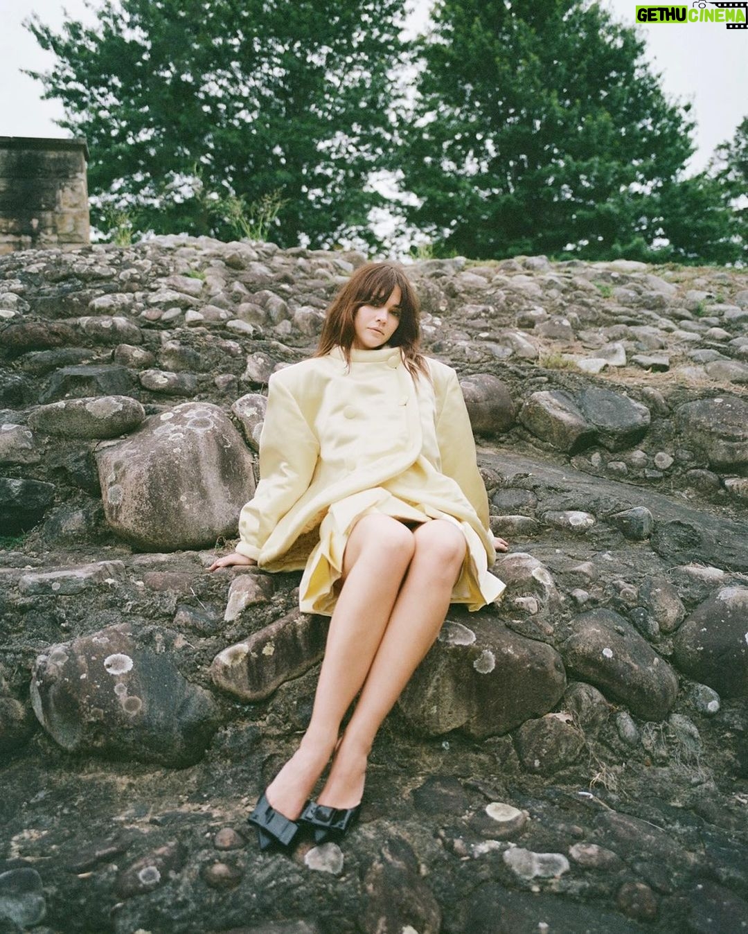 Maia Mitchell Instagram - @lovewant - The Acceptance Issue ✨ Editor-in-Chief: @bartcelestino Styling: @monicarussell_ Photographer: @bec_parsons Writer: @_kathryncarter Hair: @alanwhitehair Makeup: @lindajefferyesmakeup Production: @theartistgroup Styling Assistant: @piamazza.___ Photographers Assistant: Sherry Zheng