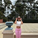 María Chacón Instagram - Girl therapy con @clarinsusa 🌸 Beverly Hills, California