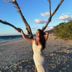 María Chacón Instagram - atardecer bonito ✨✨ @conradpuntademita Conrad Punta de Mita